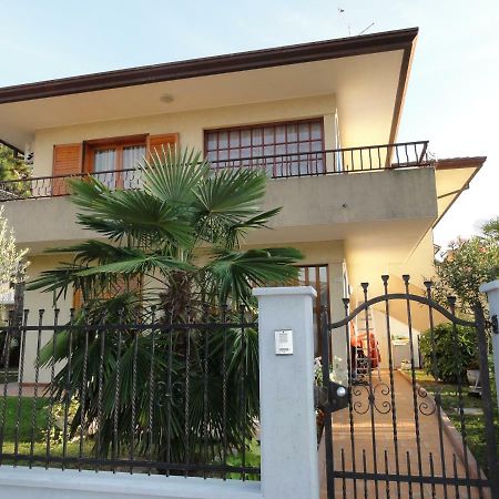 Villa Paola 비비오네 외부 사진